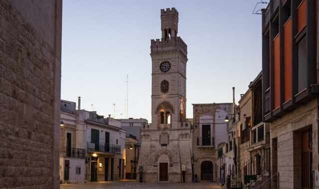 Torri, chiese e castelli:  il piccolo, sconosciuto, ma valorizzato centro storico di Cellamare